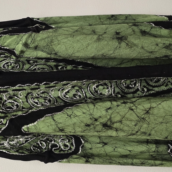 Embroidered Green and Black V Neck Halter Bohemian Dress - Picture 2 of 6